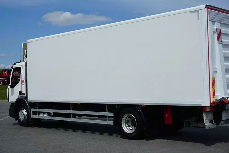 Renault / D 19 / 250 KM / ACC / E 6 / KONTENER + WINDA / ŁAD. 8907 KG / 20 PALET zdjęcie 40