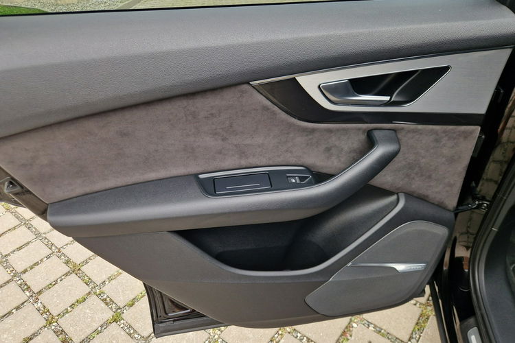Audi SQ7 Full- Ledy. Skóra. Radary. Navi. 4.0 TDI V8 zdjęcie 28