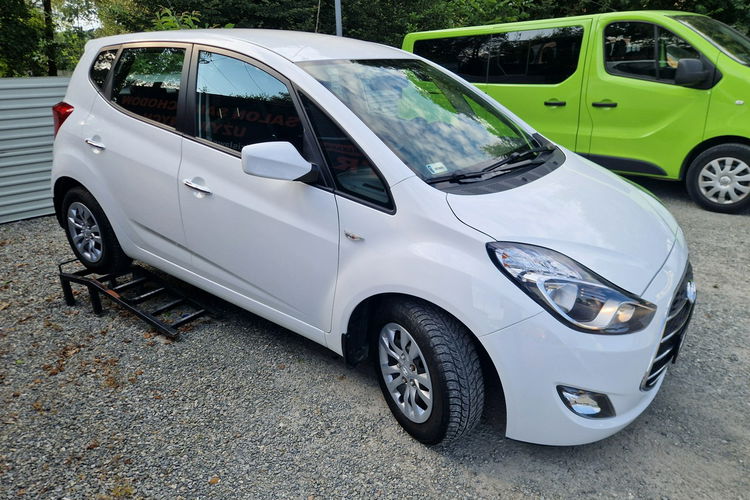 Hyundai ix20 Klimatyzacja. 1.6 125 PS. 6-biegów. 61TYS.KL. zdjęcie 4