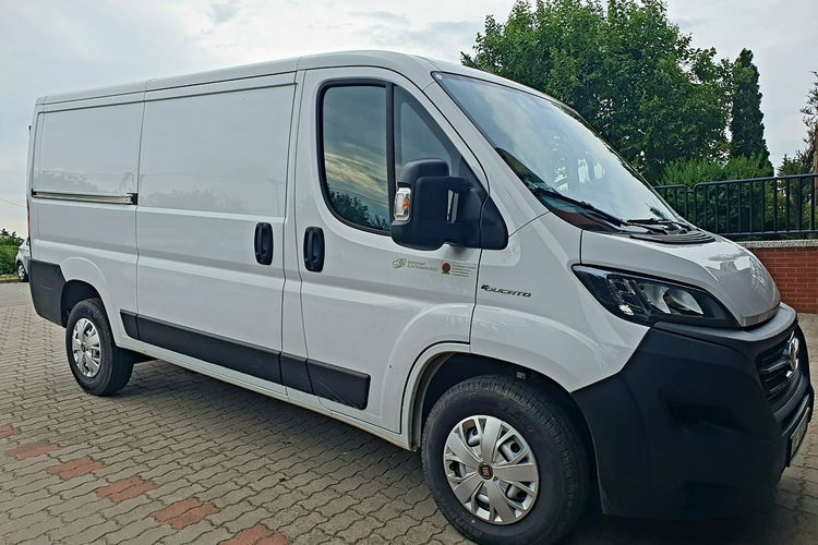 Ducato FABRYCZNIE NOWY Fiat e-Ducato 47kWh L2H1 3.5t zdjęcie 3