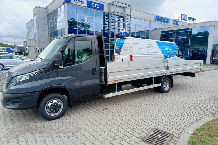 Iveco Daily 50C18HZ zdjęcie 12