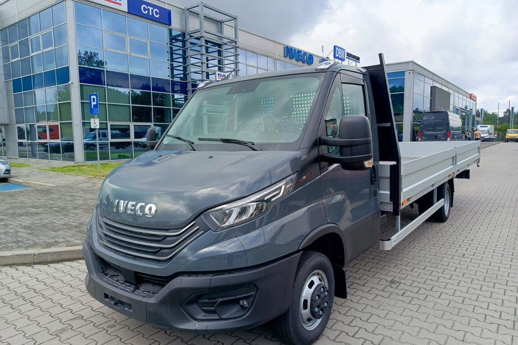 Iveco Daily 50C18HZ zdjęcie 2