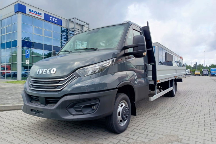 Iveco Daily 50C18HZ zdjęcie 3