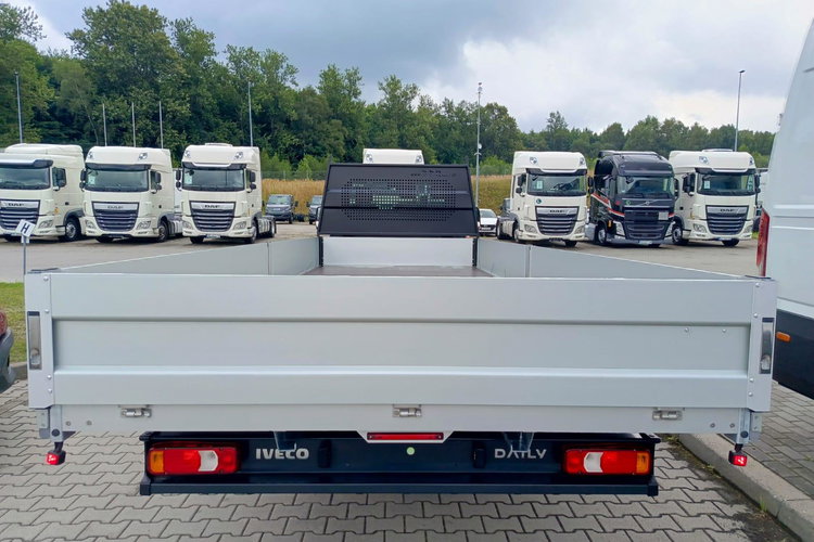 Iveco Daily 50C18HZ zdjęcie 8