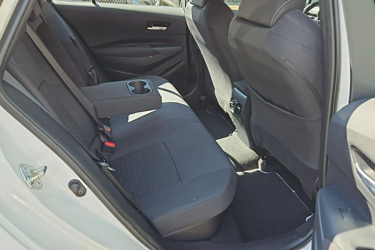 Toyota Corolla 1.8 HSD 122KM COMFORT TECH, salon Polska, gwarancja, FV23% zdjęcie 13