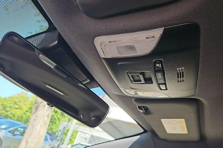 Toyota Corolla 1.8 HSD 122KM COMFORT TECH, salon Polska, gwarancja, FV23% zdjęcie 23