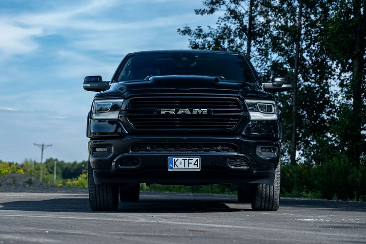 1500 DODGE / RAM 1500 eTorque 5.7 V8 Faktura Leasing Niski przebieg zdjęcie 11