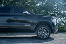 1500 DODGE / RAM 1500 eTorque 5.7 V8 Faktura Leasing Niski przebieg zdjęcie 17