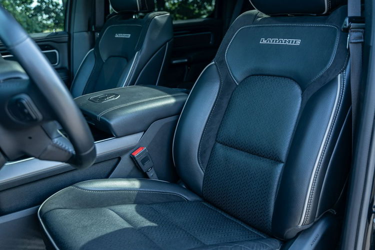 1500 DODGE / RAM 1500 eTorque 5.7 V8 Faktura Leasing Niski przebieg zdjęcie 22