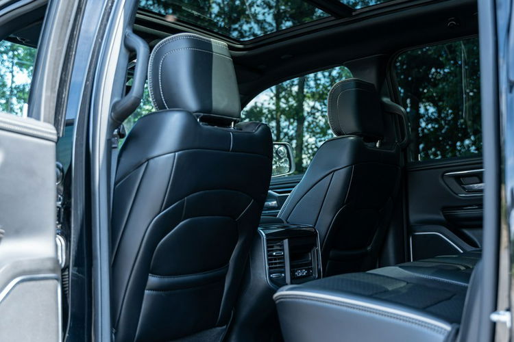 1500 DODGE / RAM 1500 eTorque 5.7 V8 Faktura Leasing Niski przebieg zdjęcie 38