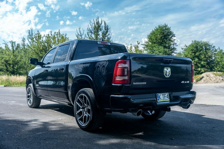 1500 DODGE / RAM 1500 eTorque 5.7 V8 Faktura Leasing Niski przebieg zdjęcie 5