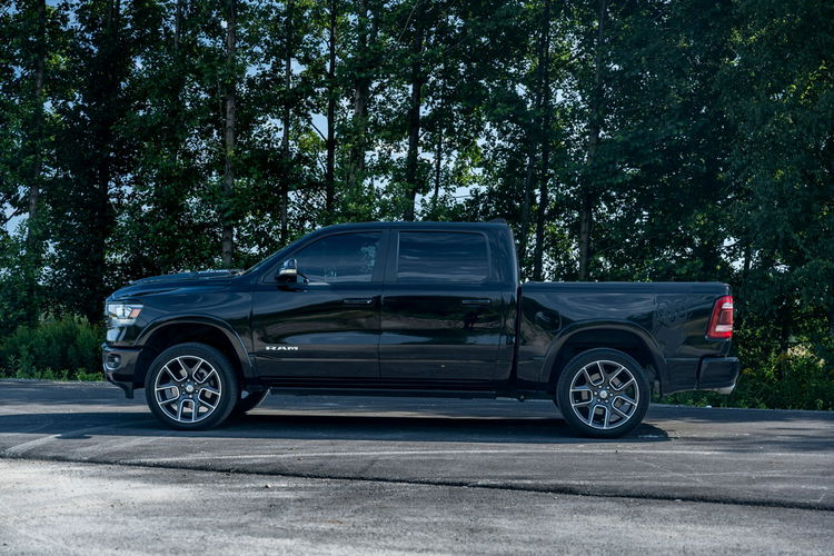 1500 DODGE / RAM 1500 eTorque 5.7 V8 Faktura Leasing Niski przebieg zdjęcie 8