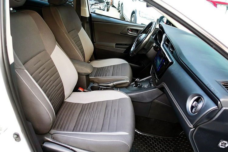 Toyota Auris Automat 1.8HYBRID 136KM Premium 3Lata GWARANCJA 1wł Kraj Bezwypad F23% 4x2 zdjęcie 8