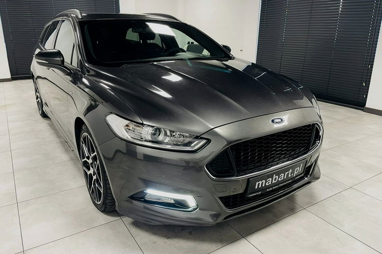 Ford Mondeo 2.0 150KM ST-LINE PLUS SYNC Klimatronic Hak Kamera LED FULL Alu 19 zdjęcie 5