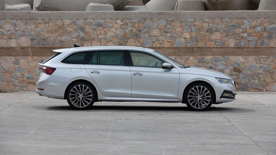 SKODA Octavia 1.5 TSI ACT Ambition zdjęcie 