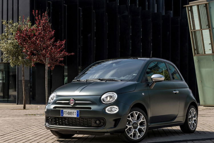 FIAT 500C 1.0 Hybrid Dolcevita zdjęcie 1