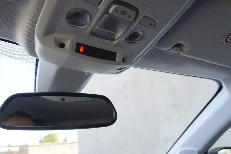 Opel corsa zdjęcie 19