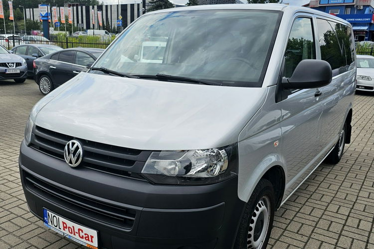 Volkswagen Transporter 6 osobowy, klimatyzacja, zdjęcie 3