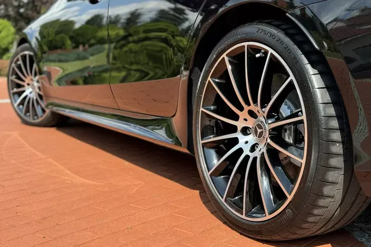 Mercedes cls zdjęcie 12