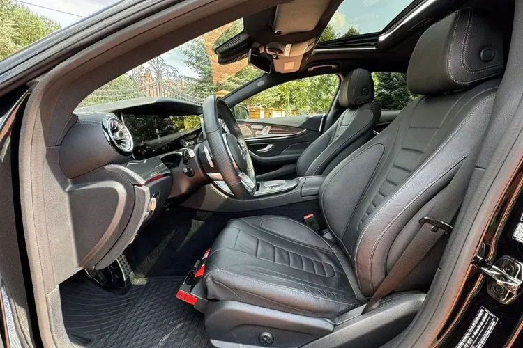 Mercedes cls zdjęcie 17