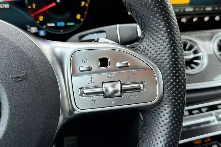 Mercedes cls zdjęcie 22