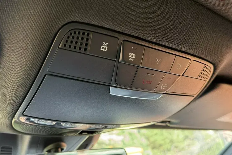 Mercedes cls zdjęcie 36