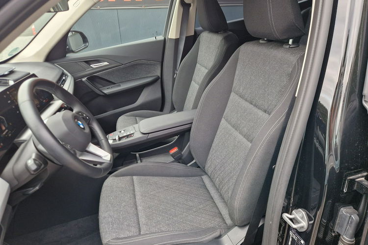 BMW X1 VAT 23%. zdjęcie 30