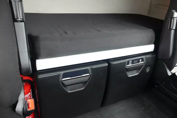 Iveco S WAY 460 / AUTOMAT / STANDARD / PEŁNE OSPOJLEROWANIE / zdjęcie 21