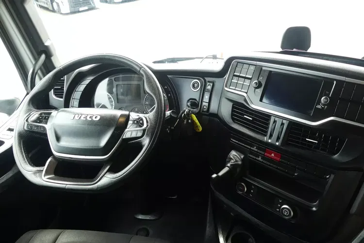 Iveco S WAY 460 / AUTOMAT / STANDARD / PEŁNE OSPOJLEROWANIE / zdjęcie 24