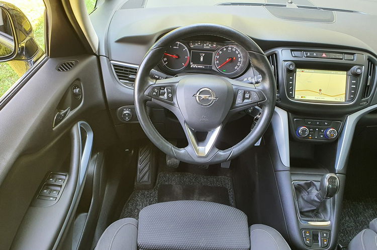 Opel Zafira 2.0 DTH 170KM # NAVI # Panorama # Climatronic # Parktronic # 7 Osobowa zdjęcie 17
