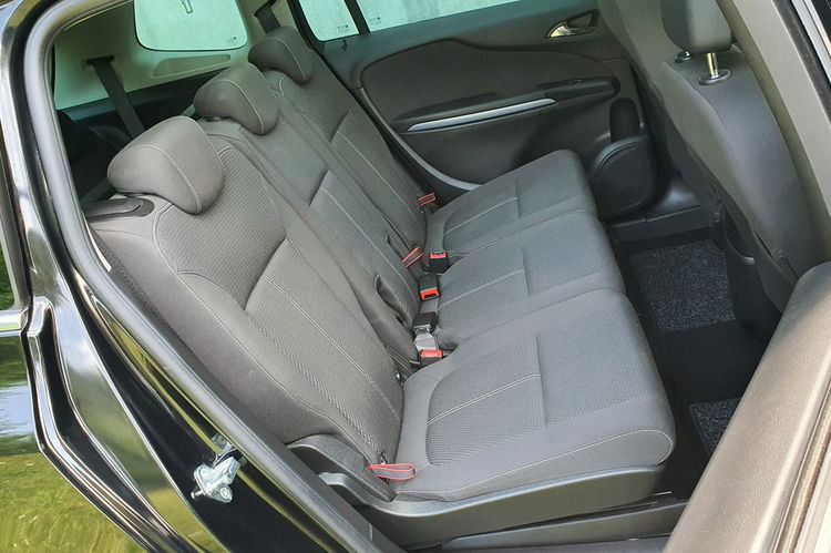 Opel Zafira 2.0 DTH 170KM # NAVI # Panorama # Climatronic # Parktronic # 7 Osobowa zdjęcie 9