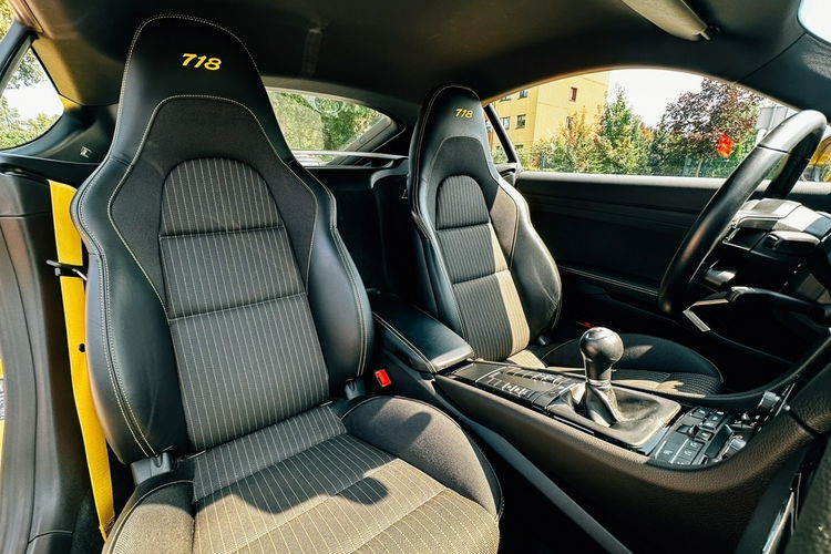 Porsche 718 Cayman Salon Polska Cayman T zdjęcie 8