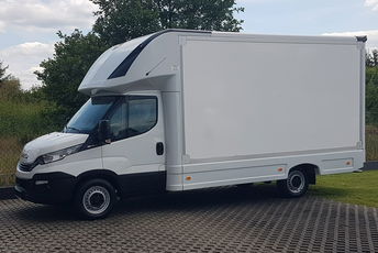 Iveco Daily KONTENER NISKOPODŁOGOWY 4.31x2.24x2.43 SKLEP KAMPER KLIMA FOODTRUCK