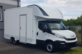 Iveco Daily KONTENER NISKOPODŁOGOWY 4.31x2.24x2.43 SKLEP KAMPER KLIMA FOODTRUCK