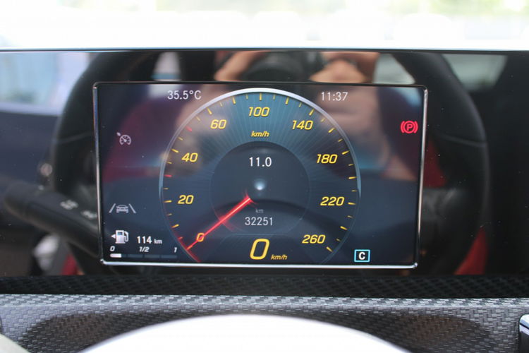 Mercedes CLA 180 Kamera F-vat Salon Polska Gwarancja Virtual zdjęcie 35