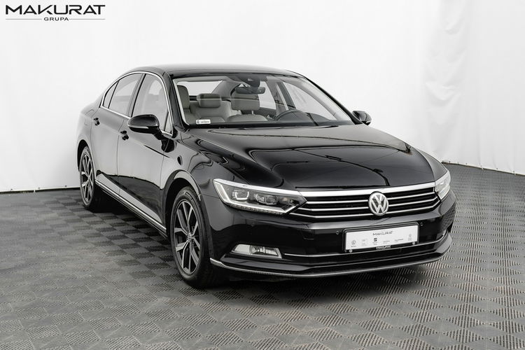 Volkswagen Passat 1.8 TSI BMT Highline DSG Podgrz.f Virtual Cockpit LED Cz.park 3 stref zdjęcie 3