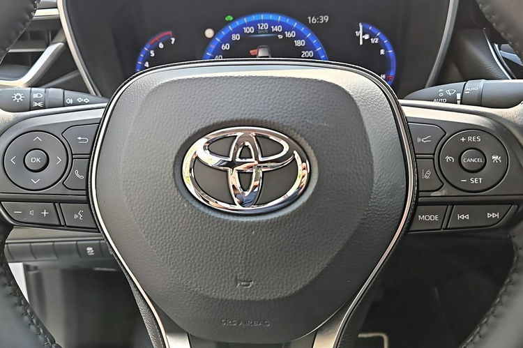 Toyota Corolla 1.8 HSD 122KM COMFORT STYLE TECH, salon Polska, gwarancja zdjęcie 22