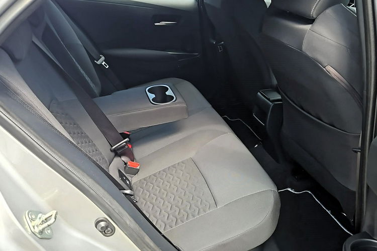 Toyota Corolla 1.8 HSD 122KM COMFORT TECH, salon Polska, gwarancja, FV23% zdjęcie 13