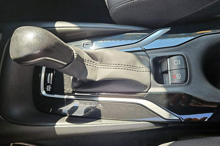 Toyota Corolla 1.8 HSD 122KM COMFORT TECH, salon Polska, gwarancja, FV23% zdjęcie 17