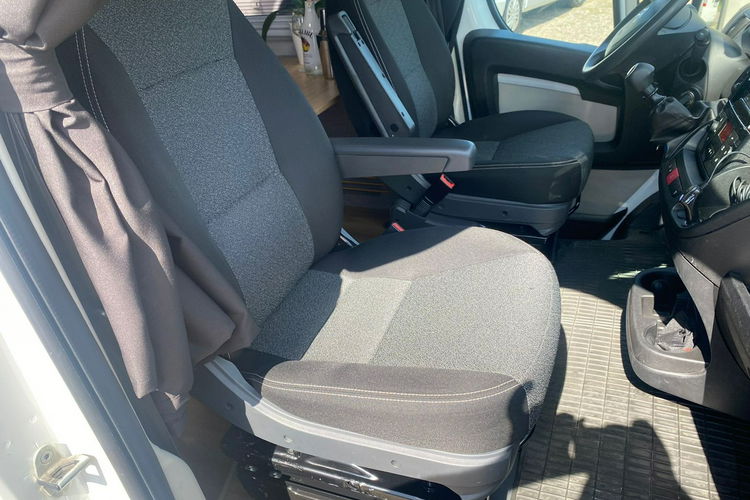 Citroen Jumper 2.0 long kamper 4 osoby piekny stan bez wkładu finansowego gwarancja zdjęcie 42