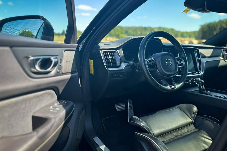 Volvo S60 T5 R-design zdjęcie 15