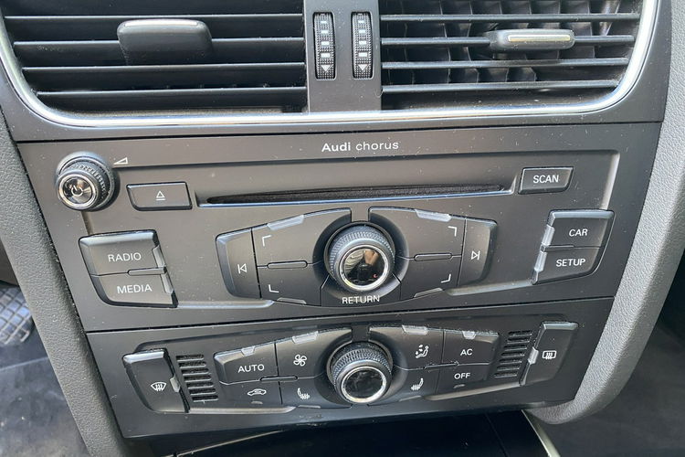 Audi A4 Zadbane - bezwypadkowe z oryginalnym przebiegiem. zdjęcie 4