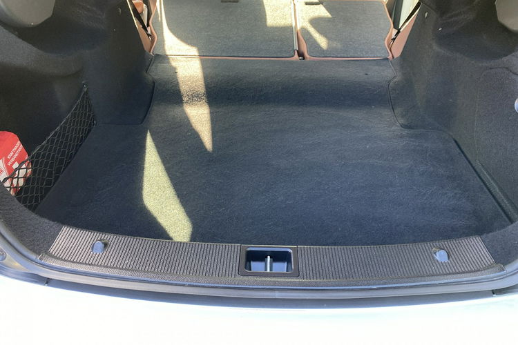 Mercedes C 180 Bardzo zadbana - 100% oryginalny przebieg.NOWY ROZRZĄD zdjęcie 23