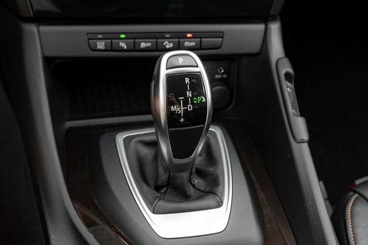 BMW X1 xDrive 18d SportLine Podgrz.f 2 stref klima Ambient Cz.park Salon PL zdjęcie 22