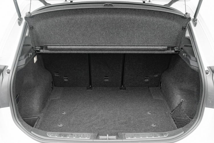 BMW X1 xDrive 18d SportLine Podgrz.f 2 stref klima Ambient Cz.park Salon PL zdjęcie 32