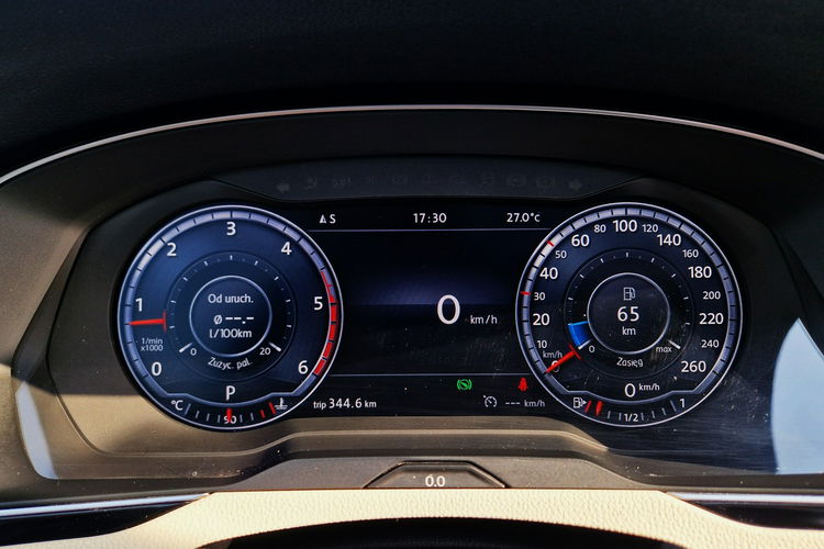 Volkswagen Passat Vokswagen Passat 4Motion Panorama Webasto DSG Czujniki360 GwarancjaROK zdjęcie 16