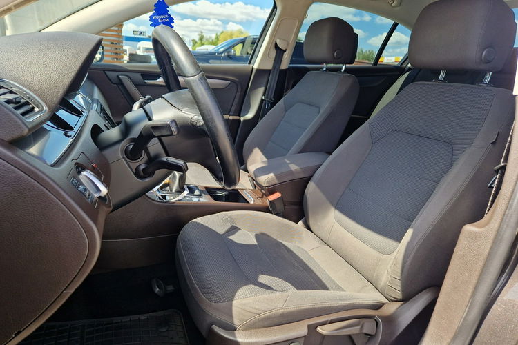 Passat Volkswagen Passat Salon Polska Key-Less Auto-Hold 6-Biegów HAK LED zdjęcie 14