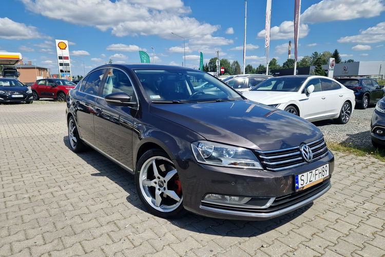 Passat Volkswagen Passat Salon Polska Key-Less Auto-Hold 6-Biegów HAK LED zdjęcie 4