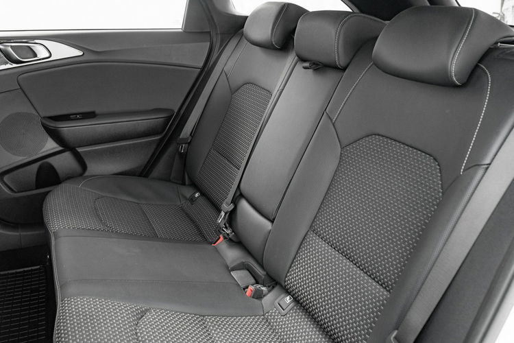 Kia Cee'd G0ALBI5#1.4 T-GDI L DCT Podgrz.f, kier I szyba Salon PL VAT 23% zdjęcie 27