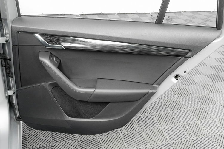 Skoda Octavia GD385RN#1.5 TSI Style Podgrz.f I szyba LED Cz.park Salon PL VAT 23% zdjęcie 30